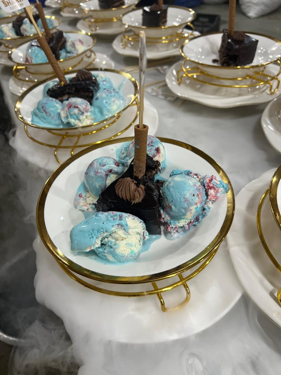 Blue suiting star ice cream with cake